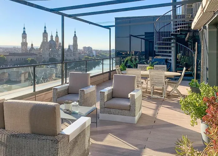 Atico Mejores Vistas Al Pilar Jacuzzi Y Garaje アパート サラゴサ