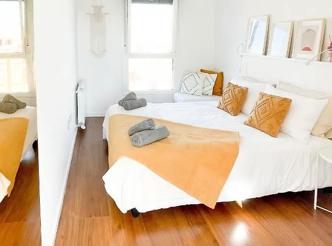 Atico Mejores Vistas Al Pilar Jacuzzi Y Garaje アパート サラゴサ